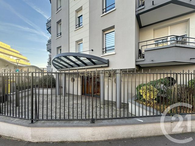 Appartement F3 &agrave; vendre - 3 pi&egrave;ces - 59,15 m2 - Noisy Le Grand - 93 - ILE-DE-FRANCE