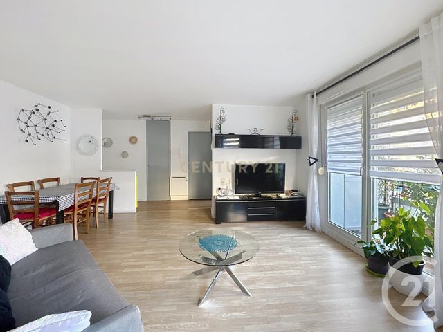 Appartement F3 &agrave; vendre - 3 pi&egrave;ces - 59,15 m2 - Noisy Le Grand - 93 - ILE-DE-FRANCE