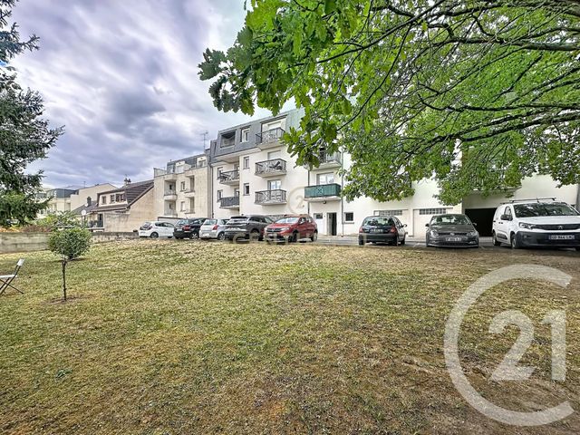 Appartement F2 &agrave; louer - 2 pi&egrave;ces - 40 m2 - Noisy Le Grand - 93 - ILE-DE-FRANCE