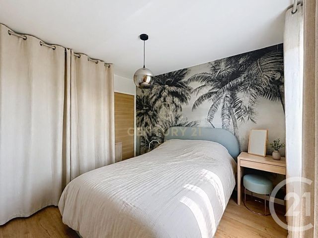 Appartement F2 &agrave; louer - 2 pi&egrave;ces - 40 m2 - Noisy Le Grand - 93 - ILE-DE-FRANCE
