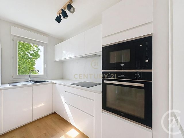 Appartement F2 &agrave; louer - 2 pi&egrave;ces - 40 m2 - Noisy Le Grand - 93 - ILE-DE-FRANCE
