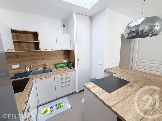 Appartement F2 &agrave; louer - 2 pi&egrave;ces - 53 m2 - Noisy Le Grand - 93 - ILE-DE-FRANCE