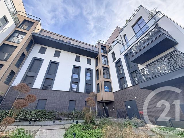 Appartement Studio &agrave; louer - 1 pi&egrave;ce - 26,54 m2 - Noisy Le Grand - 93 - ILE-DE-FRANCE