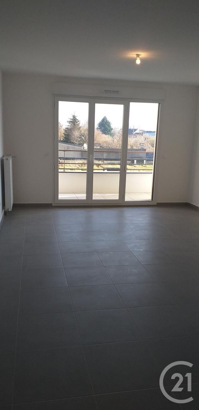 Appartement F2 &agrave; louer - 2 pi&egrave;ces - 45,32 m2 - Noisy Le Grand - 93 - ILE-DE-FRANCE