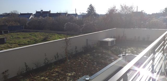 Appartement F2 &agrave; louer - 2 pi&egrave;ces - 45,32 m2 - Noisy Le Grand - 93 - ILE-DE-FRANCE