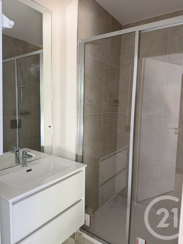 Appartement Studio &agrave; louer - 1 pi&egrave;ce - 18,83 m2 - Noisy Le Grand - 93 - ILE-DE-FRANCE