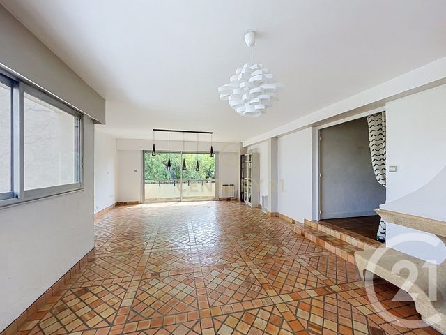 Appartement Duplex &agrave; vendre - 5 pi&egrave;ces - 124,15 m2 - Noisy Le Grand - 93 - ILE-DE-FRANCE