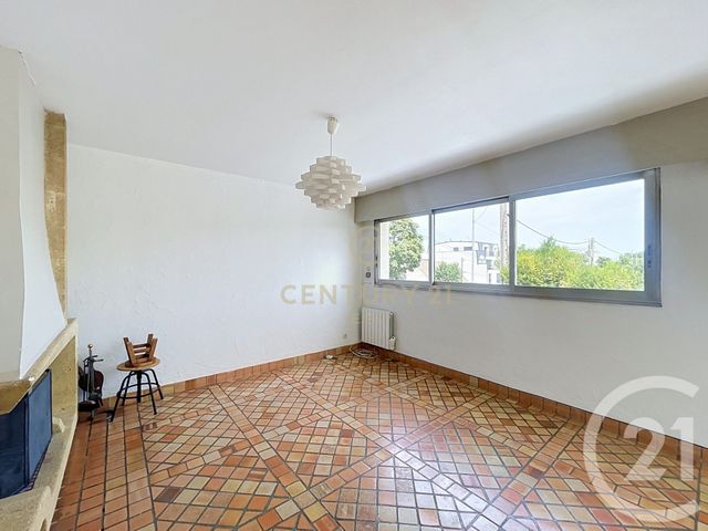 Appartement Duplex &agrave; vendre - 5 pi&egrave;ces - 124,15 m2 - Noisy Le Grand - 93 - ILE-DE-FRANCE