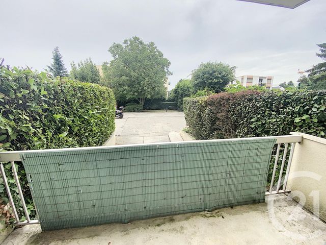 Appartement F2 &agrave; louer - 2 pi&egrave;ces - 40,08 m2 - Noisy Le Grand - 93 - ILE-DE-FRANCE