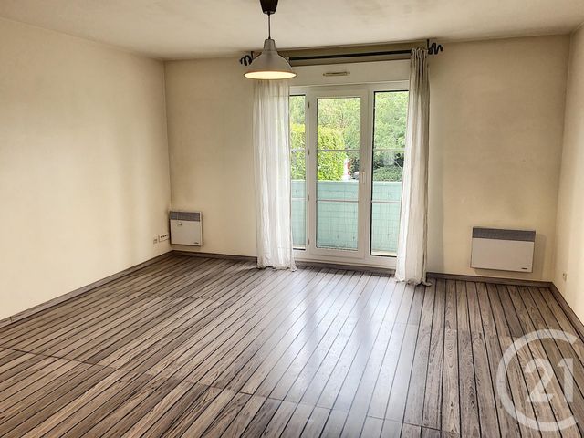 Appartement F2 &agrave; louer - 2 pi&egrave;ces - 40,08 m2 - Noisy Le Grand - 93 - ILE-DE-FRANCE