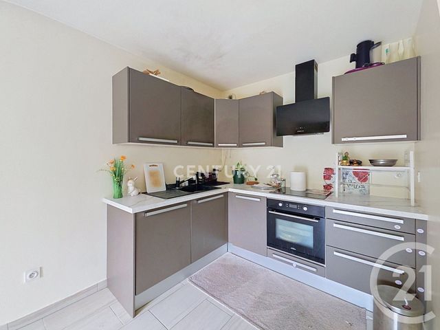 Appartement F3 &agrave; vendre - 3 pi&egrave;ces - 57,32 m2 - Noisy Le Grand - 93 - ILE-DE-FRANCE
