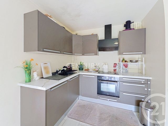 Appartement F3 &agrave; vendre - 3 pi&egrave;ces - 57,32 m2 - Noisy Le Grand - 93 - ILE-DE-FRANCE