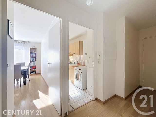 Appartement F4 &agrave; vendre - 4 pi&egrave;ces - 70,30 m2 - Noisy Le Grand - 93 - ILE-DE-FRANCE