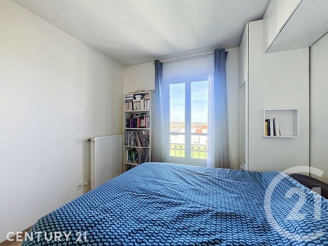 Appartement F4 &agrave; vendre - 4 pi&egrave;ces - 70,30 m2 - Noisy Le Grand - 93 - ILE-DE-FRANCE