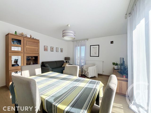 Appartement F4 &agrave; vendre - 4 pi&egrave;ces - 70,30 m2 - Noisy Le Grand - 93 - ILE-DE-FRANCE
