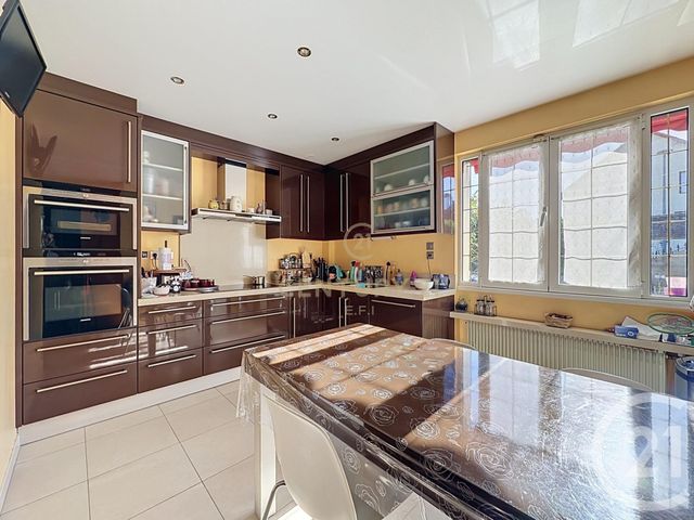 Maison &agrave; vendre - 7 pi&egrave;ces - 178 m2 - Noisy Le Grand - 93 - ILE-DE-FRANCE