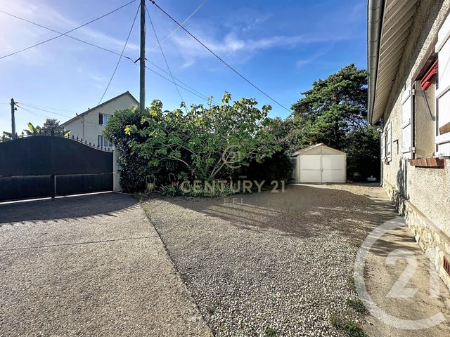 Maison &agrave; vendre - 7 pi&egrave;ces - 178 m2 - Noisy Le Grand - 93 - ILE-DE-FRANCE