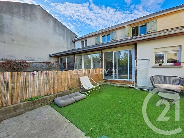 Maison &agrave; vendre - 5 pi&egrave;ces - 156,11 m2 - Noisy Le Grand - 93 - ILE-DE-FRANCE