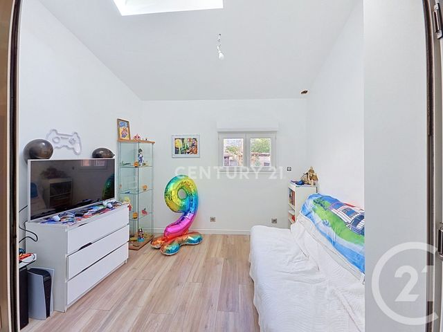 Maison &agrave; vendre - 5 pi&egrave;ces - 156,11 m2 - Noisy Le Grand - 93 - ILE-DE-FRANCE