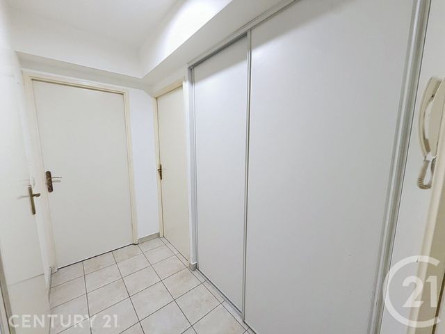 Appartement F2 &agrave; louer - 2 pi&egrave;ces - 38,65 m2 - Noisy Le Grand - 93 - ILE-DE-FRANCE