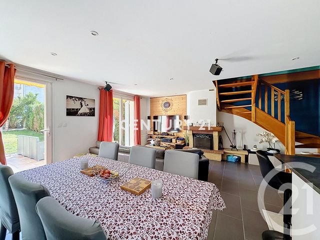Maison &agrave; vendre - 6 pi&egrave;ces - 97 m2 - Noisy Le Grand - 93 - ILE-DE-FRANCE