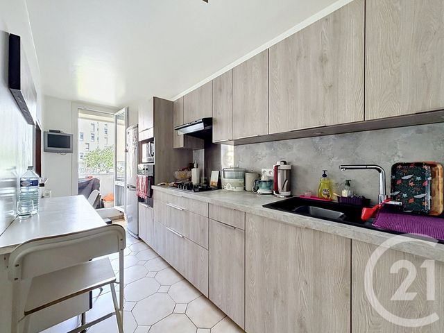 Appartement F3 &agrave; vendre - 3 pi&egrave;ces - 72,79 m2 - Noisy Le Grand - 93 - ILE-DE-FRANCE