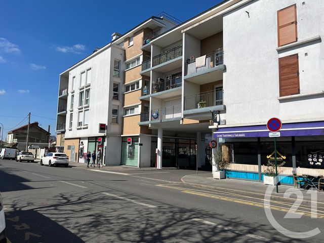 Appartement F3 &agrave; vendre - 3 pi&egrave;ces - 66,35 m2 - Noisy Le Grand - 93 - ILE-DE-FRANCE