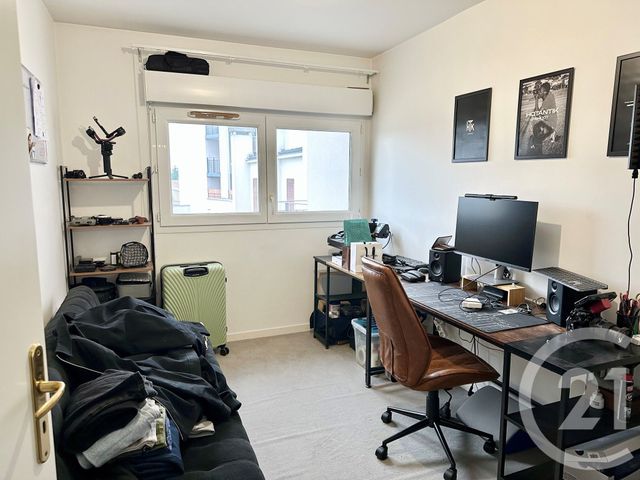 Appartement F3 &agrave; vendre - 3 pi&egrave;ces - 66,35 m2 - Noisy Le Grand - 93 - ILE-DE-FRANCE