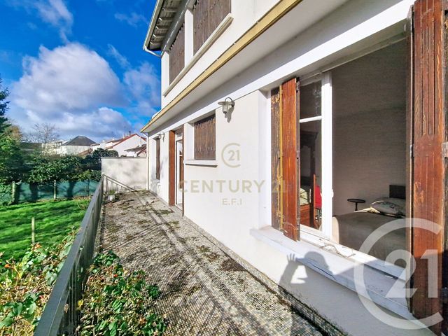 Maison &agrave; vendre - 7 pi&egrave;ces - 150 m2 - Noisy Le Grand - 93 - ILE-DE-FRANCE