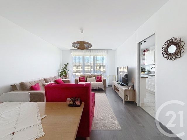 Appartement F3 &agrave; vendre - 3 pi&egrave;ces - 65 m2 - Noisy Le Grand - 93 - ILE-DE-FRANCE