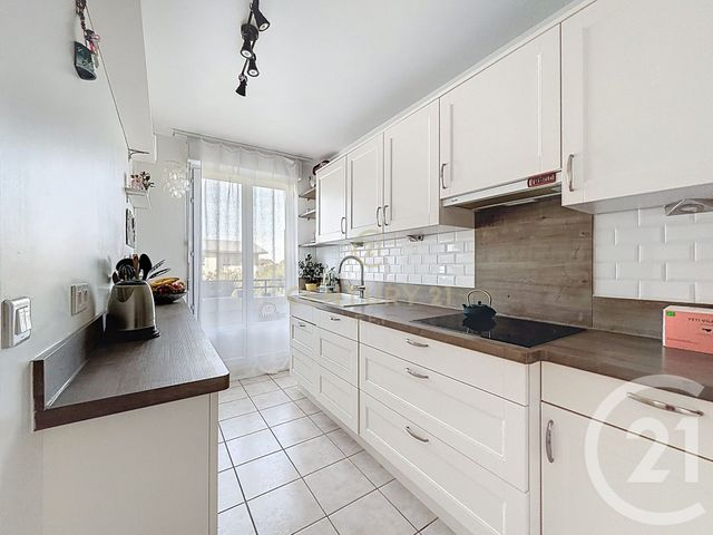 Appartement F3 &agrave; vendre - 3 pi&egrave;ces - 65 m2 - Noisy Le Grand - 93 - ILE-DE-FRANCE