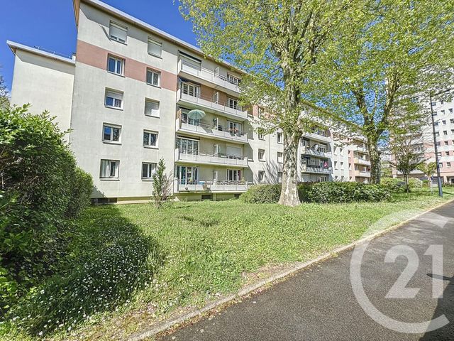 Appartement F4 à vendre - 4 pièces - 69 m2 - Noisy Le Grand - 93 - ILE-DE-FRANCE