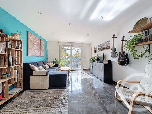 Appartement F3 &agrave; vendre - 3 pi&egrave;ces - 64 m2 - Noisy Le Grand - 93 - ILE-DE-FRANCE