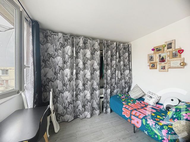 Appartement F4 &agrave; vendre - 4 pi&egrave;ces - 65 m2 - Noisy Le Grand - 93 - ILE-DE-FRANCE