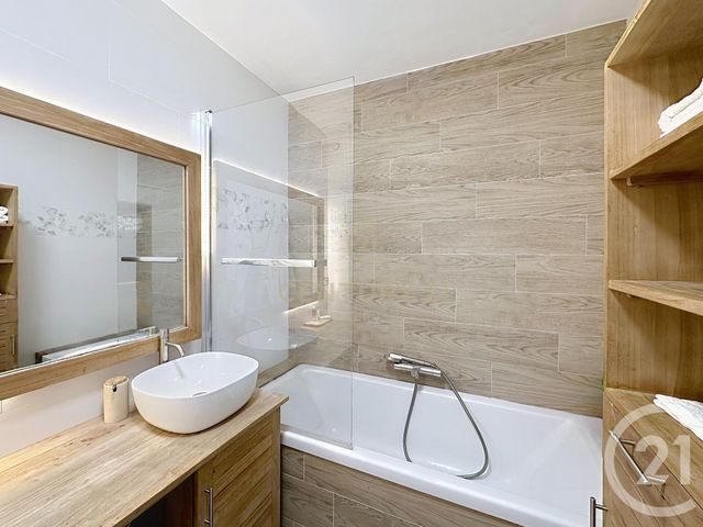 Appartement F4 &agrave; vendre - 4 pi&egrave;ces - 70,02 m2 - Noisy Le Grand - 93 - ILE-DE-FRANCE