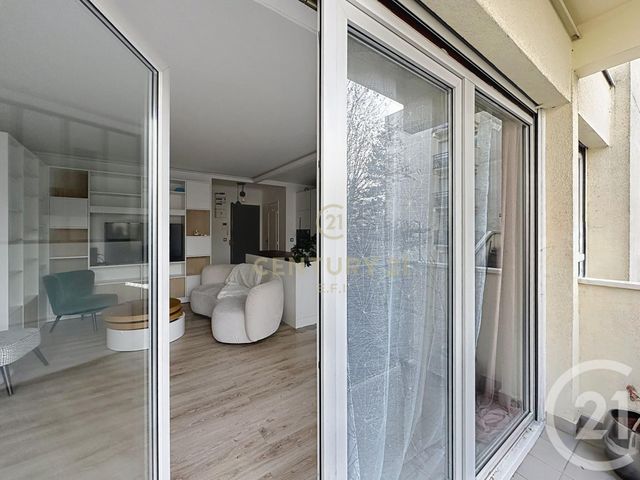 Appartement F4 &agrave; vendre - 4 pi&egrave;ces - 70,02 m2 - Noisy Le Grand - 93 - ILE-DE-FRANCE