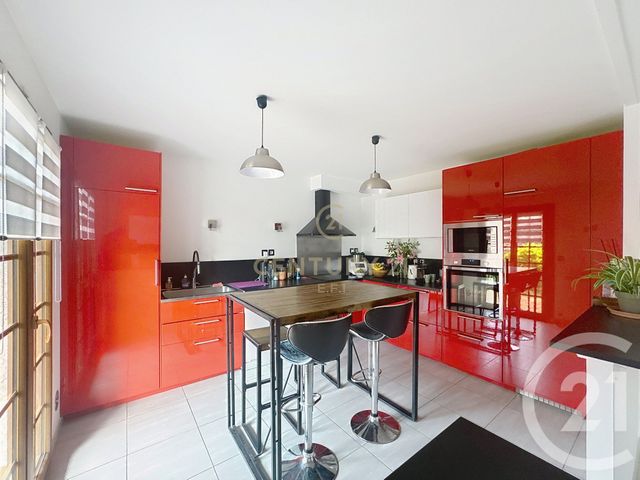 Maison à vendre - 6 pièces - 161,43 m2 - Noisy Le Grand - 93 - ILE-DE-FRANCE