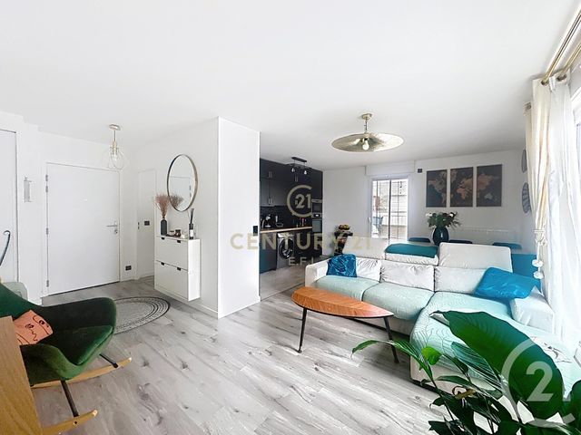 Appartement F4 &agrave; vendre - 4 pi&egrave;ces - 76,74 m2 - Neuilly Sur Marne - 93 - ILE-DE-FRANCE
