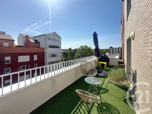 Appartement F4 &agrave; vendre - 4 pi&egrave;ces - 76,74 m2 - Neuilly Sur Marne - 93 - ILE-DE-FRANCE