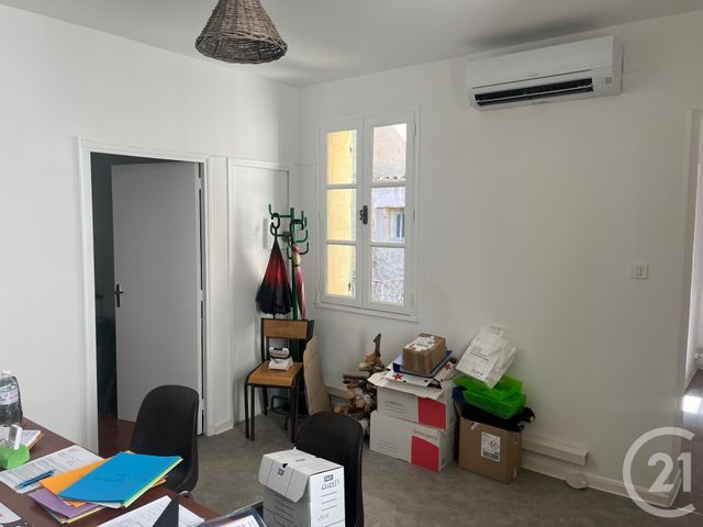 Appartement Local à louer - 2 pièces - 54 m2 - Sommieres - 30 - LANGUEDOC-ROUSSILLON