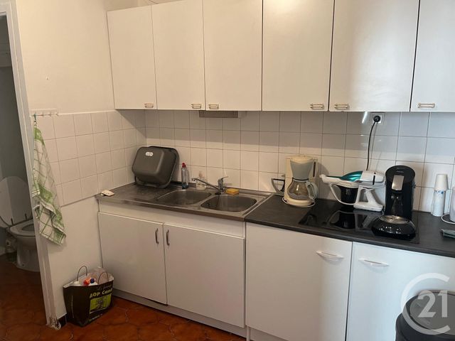 Appartement Local à louer - 2 pièces - 54 m2 - Sommieres - 30 - LANGUEDOC-ROUSSILLON