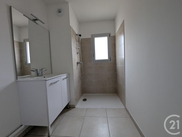 Appartement F4 à vendre - 5 pièces - 86 m2 - Marsillargues - 34 - LANGUEDOC-ROUSSILLON
