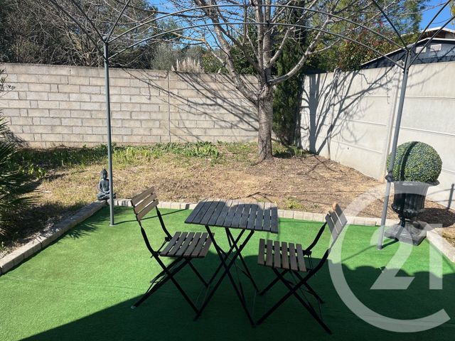 Appartement F2 &agrave; louer - 2 pi&egrave;ces - 29,28 m2 - Cannes Et Clairan - 30 - LANGUEDOC-ROUSSILLON