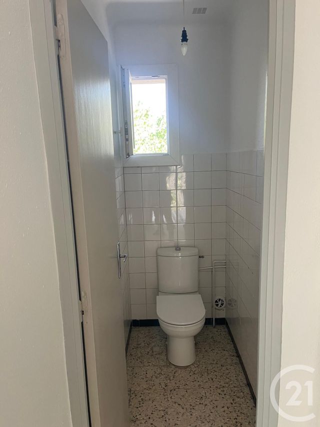 Appartement F4 &agrave; louer - 4 pi&egrave;ces - 79,30 m2 - Moulezan - 30 - LANGUEDOC-ROUSSILLON