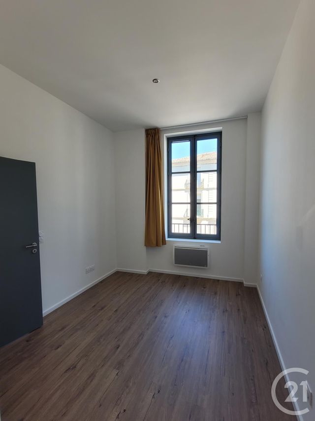 Appartement F2 &agrave; louer - 2 pi&egrave;ces - 39,16 m2 - Sommieres - 30 - LANGUEDOC-ROUSSILLON