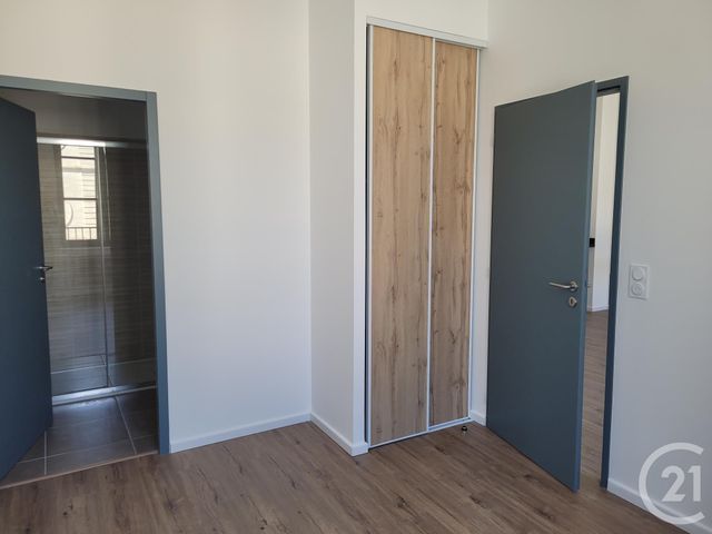 Appartement F2 &agrave; louer - 2 pi&egrave;ces - 39,16 m2 - Sommieres - 30 - LANGUEDOC-ROUSSILLON