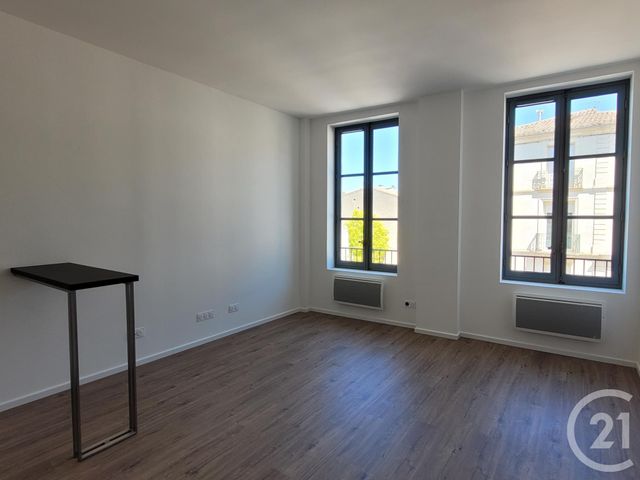 Appartement F2 &agrave; louer - 2 pi&egrave;ces - 39,16 m2 - Sommieres - 30 - LANGUEDOC-ROUSSILLON