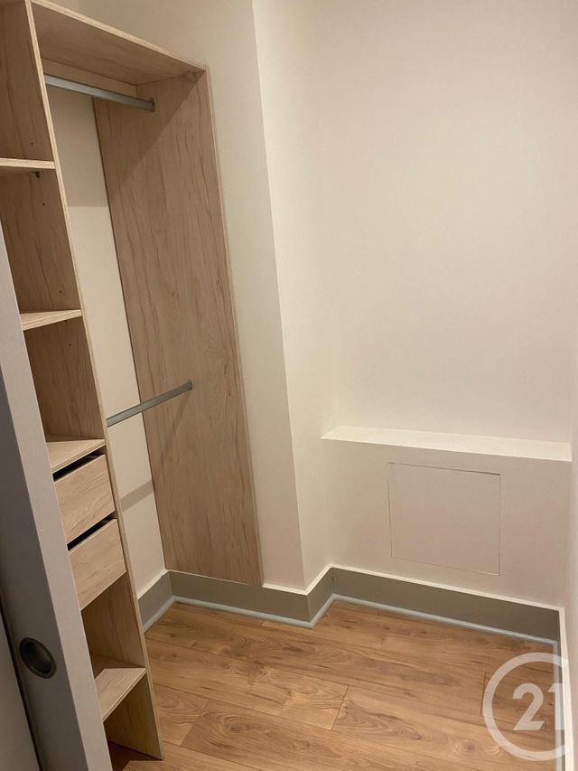 Appartement F2 à louer - 2 pièces - 49,60 m2 - Sommieres - 30 - LANGUEDOC-ROUSSILLON