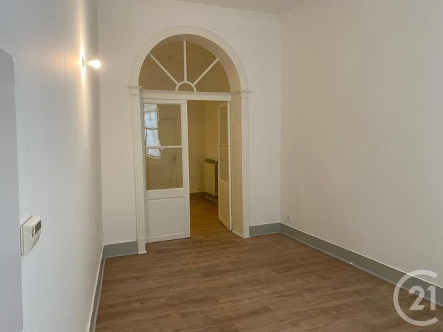 Appartement F2 à louer - 2 pièces - 49,60 m2 - Sommieres - 30 - LANGUEDOC-ROUSSILLON