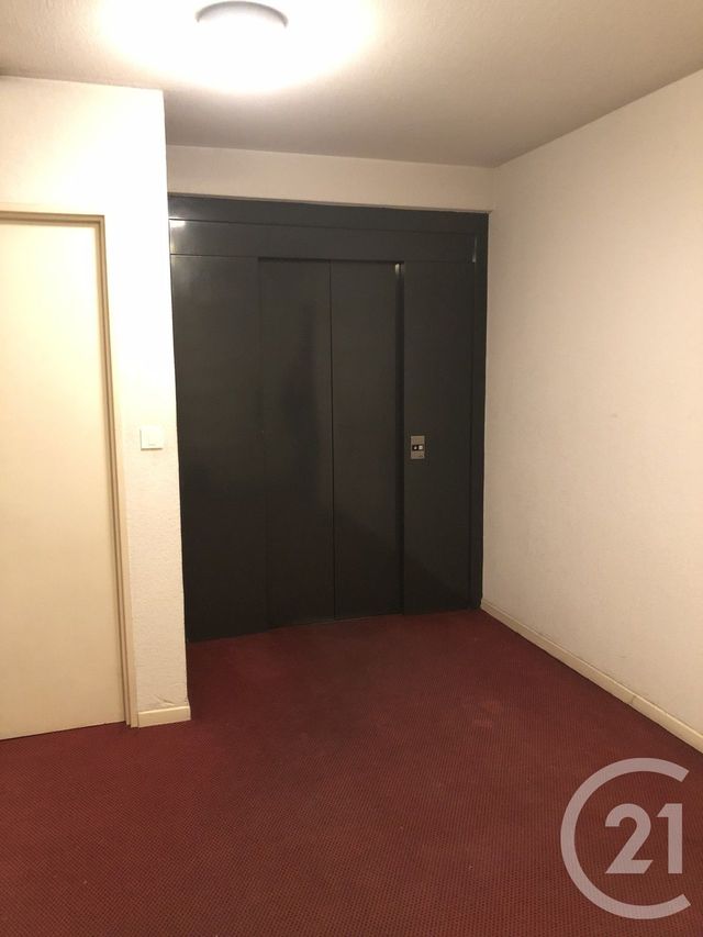 Appartement F3 &agrave; louer - 3 pi&egrave;ces - 70,12 m2 - Nimes - 30 - LANGUEDOC-ROUSSILLON